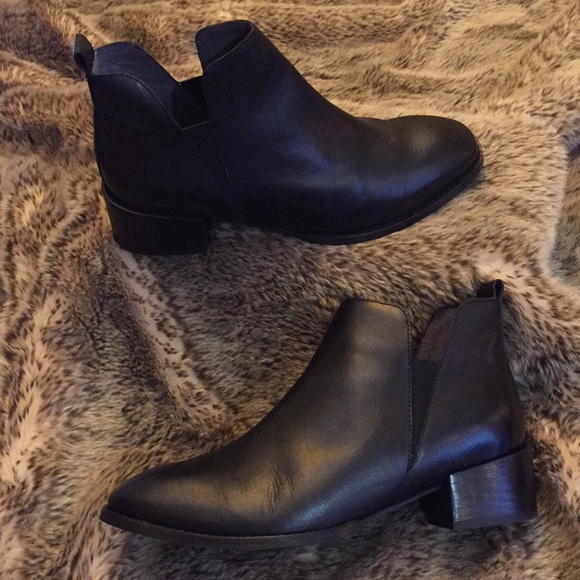 seychelles offstage chelsea boots